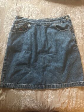 Tommy Hilfiger Classic Denim Mini Skirt in Blue